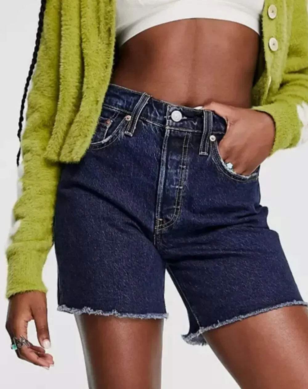 LEVIS Womens 501 Mid Thigh Long Jean Shorts Size 26 US 2/4 Blue 858330019 NWT